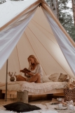 De ultieme gids voor glamping: luxe faciliteiten, unieke accommodaties, topbestemmingen en duurzaamheid
